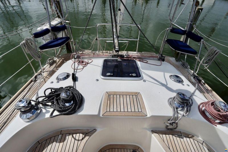 Maxi 38