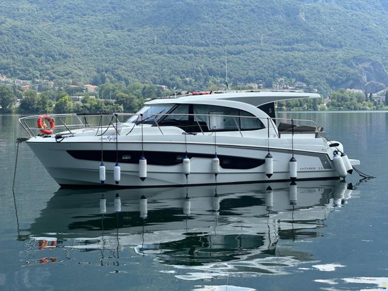 Beneteau Antares 11 OB
