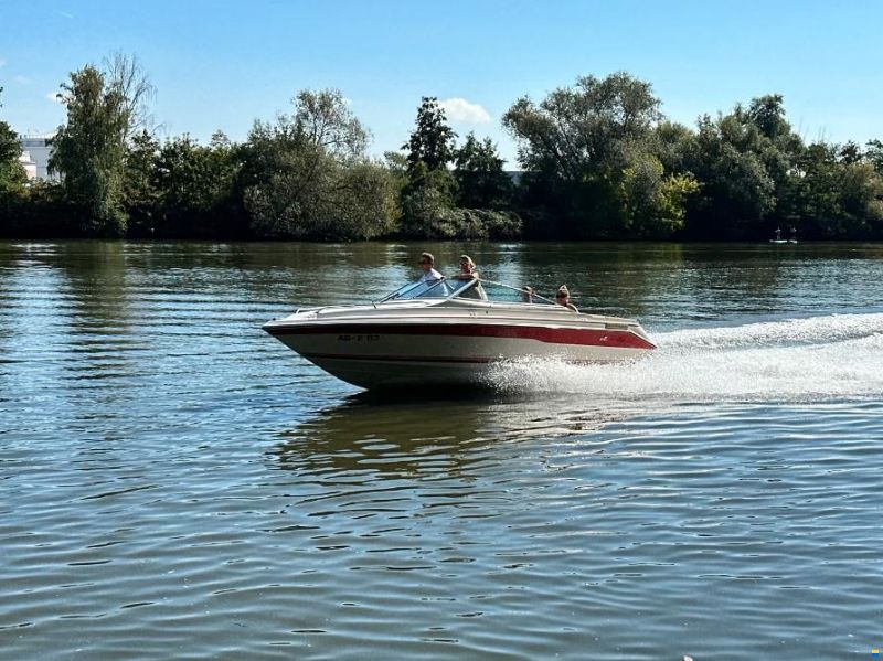Sea Ray 200 CC