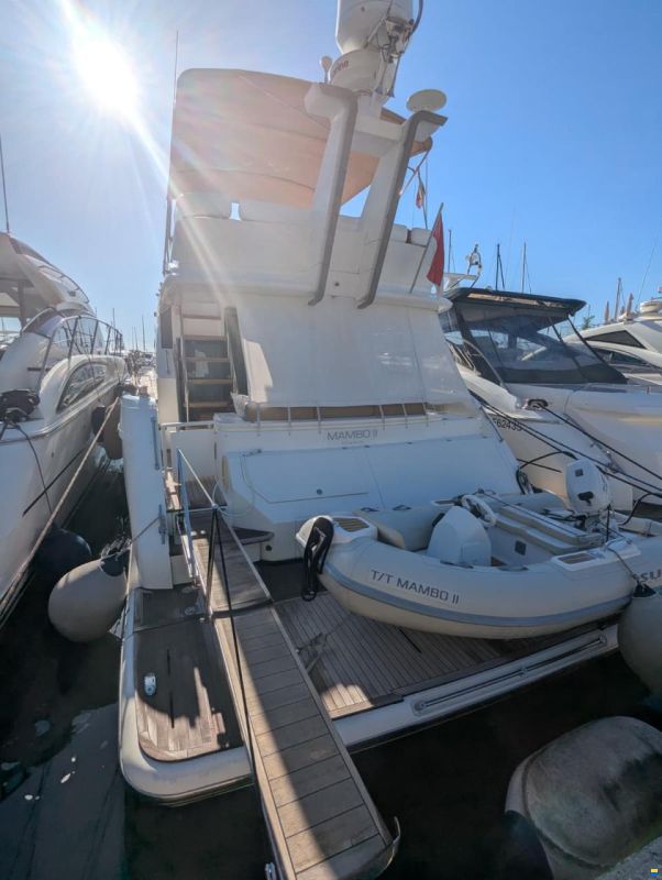 Fairline Squadron 55