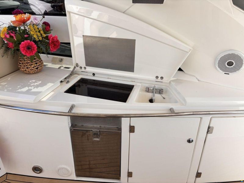 Sunseeker 55