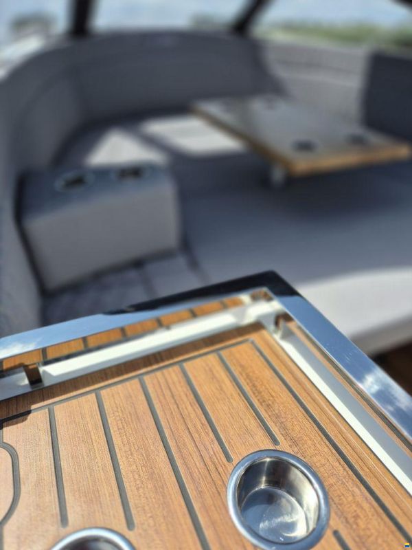 Aqua 24 T7 Tender sloep