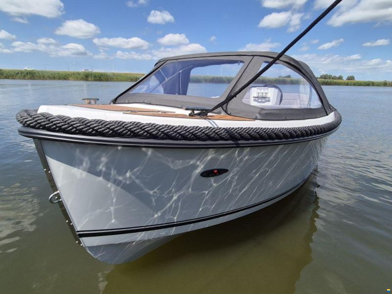 Aqua 24 T7 Tender sloep