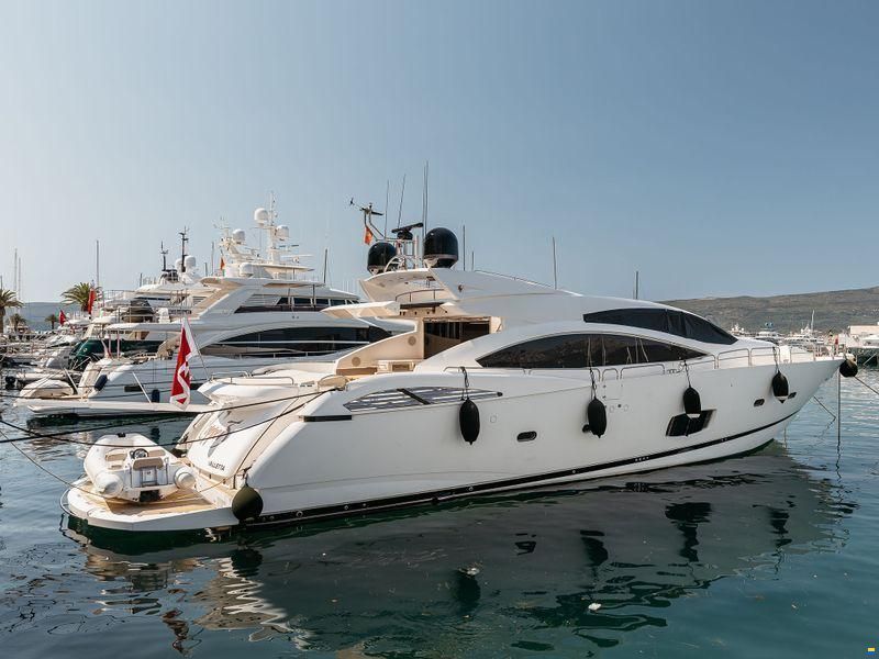 Sunseeker Predator 92