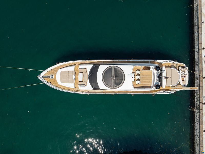 Sunseeker Predator 92