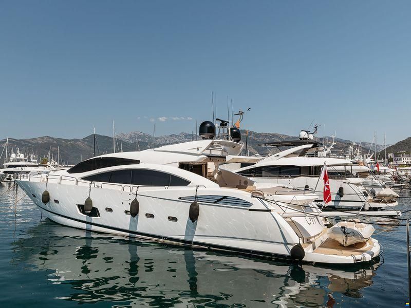 Sunseeker Predator 92