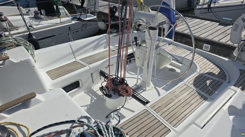 Jeanneau Sun Fast 37