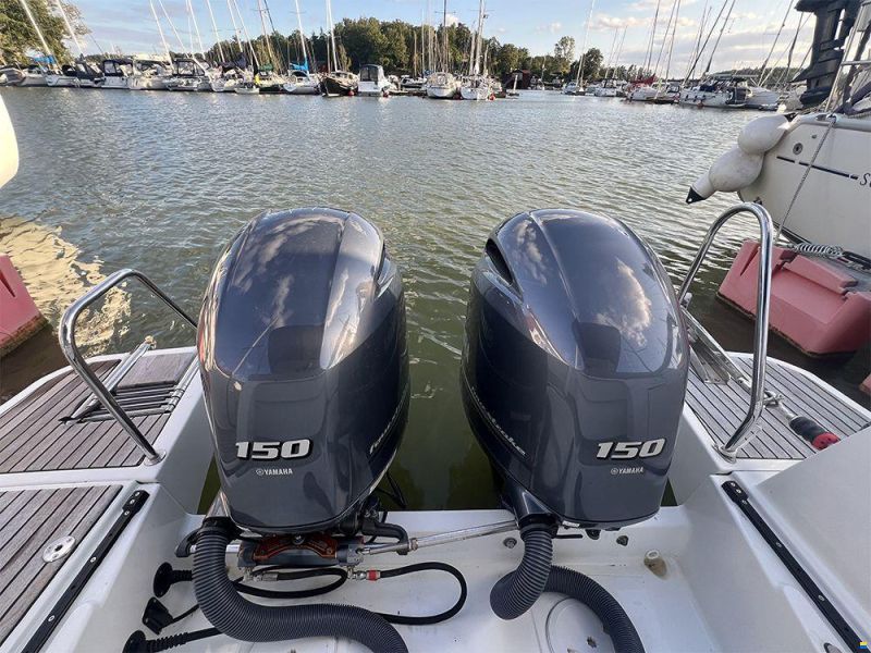 Jeanneau Merry Fisher 895