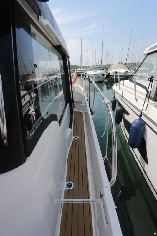 Jeanneau Merry Fisher 1095