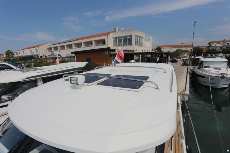 Jeanneau Merry Fisher 1095