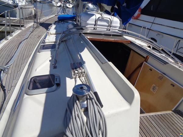 Bavaria 44