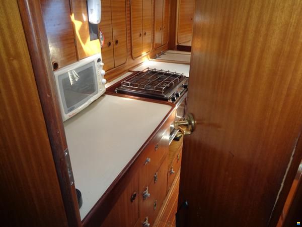 Bavaria 44