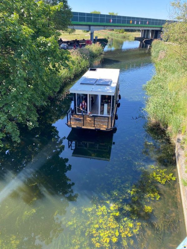 Bildermar Houseboat Bildermar L 12m x 3.2m
