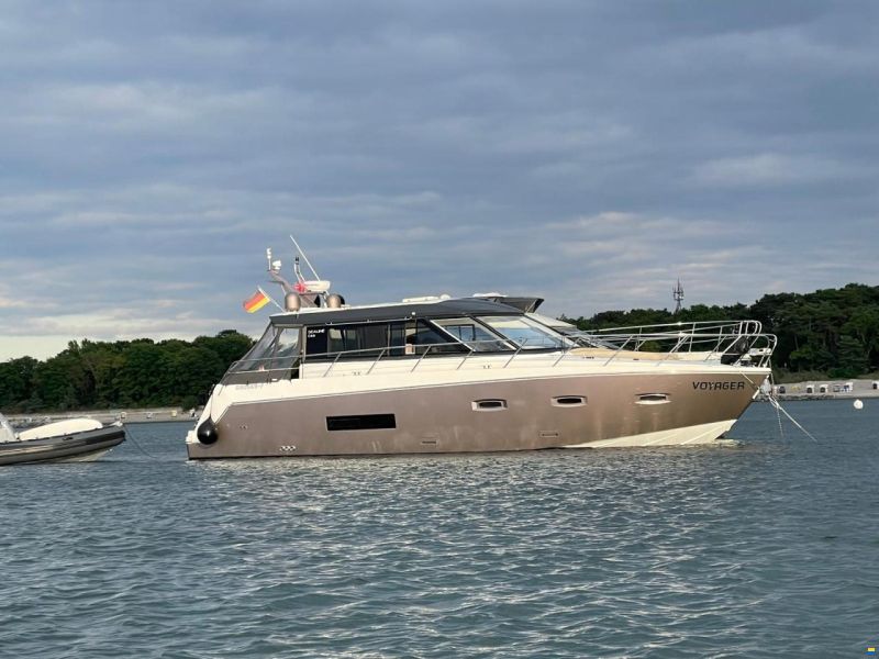 Sealine C 48