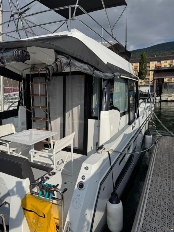 Jeanneau Merry Fisher 1095 Fly