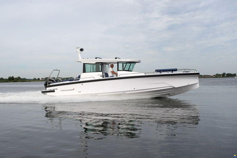 Axopar 29 XC Cross Cabin