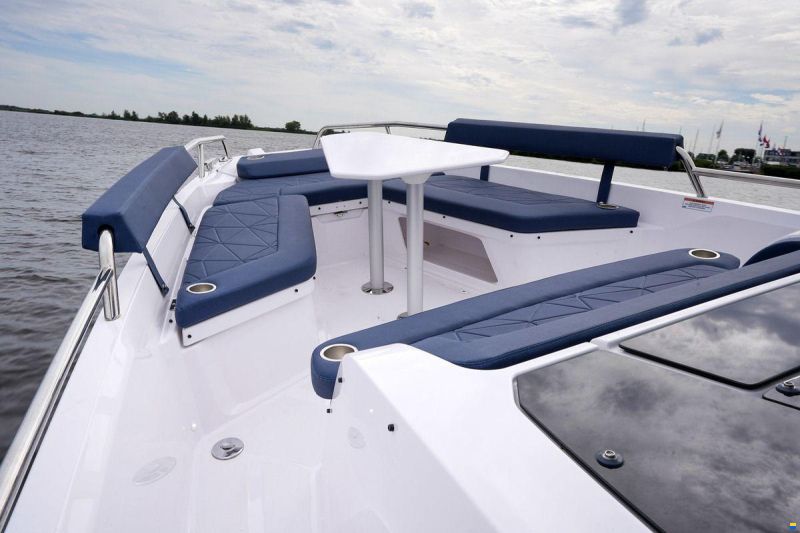 Axopar 29 XC Cross Cabin