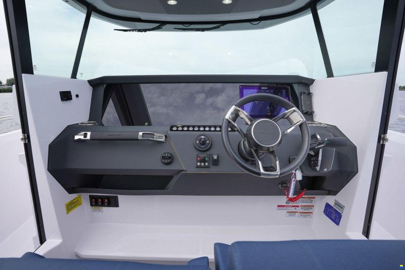 Axopar 29 XC Cross Cabin