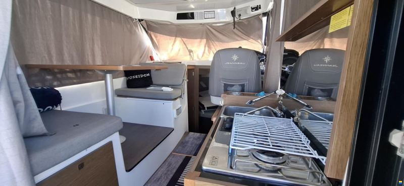 Jeanneau Merry fisher 895
