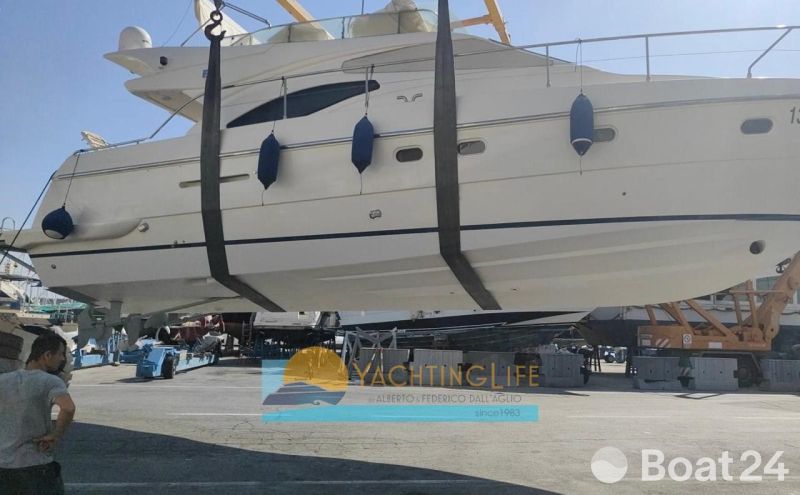 Ferretti 430