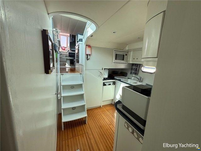 Elegance 53