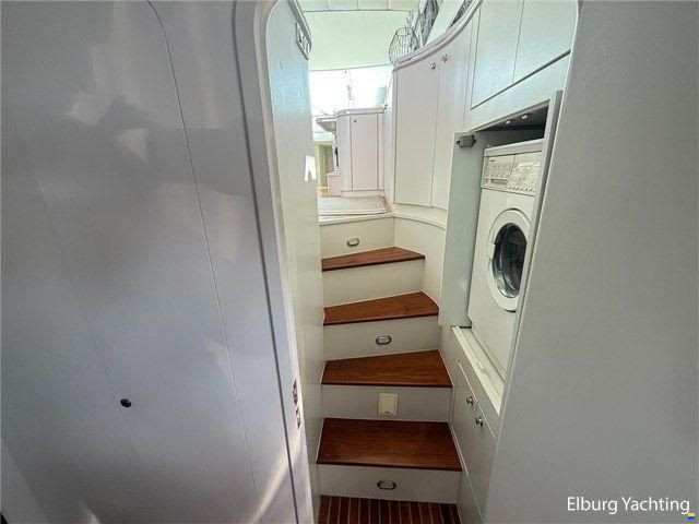 Elegance 53
