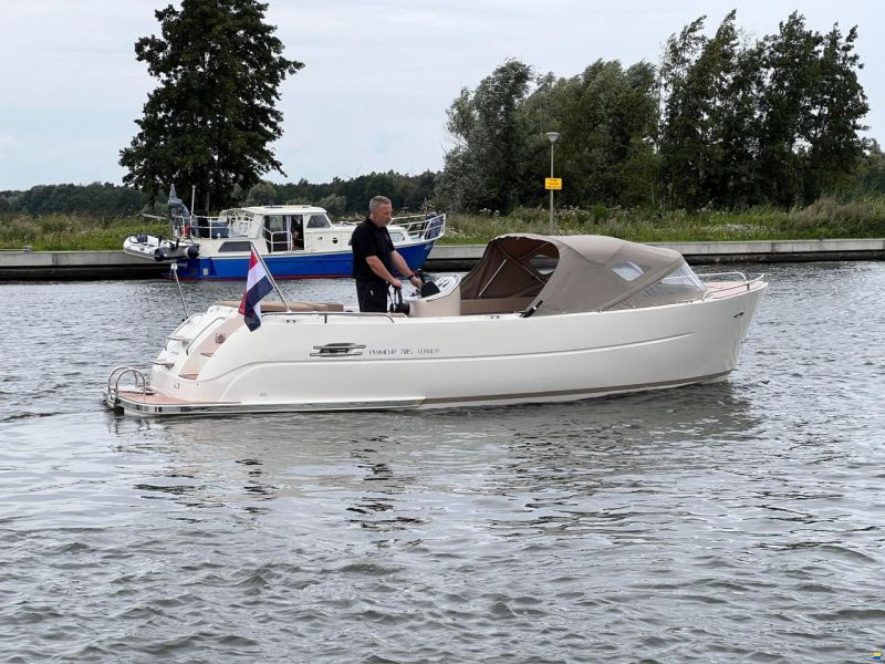 Primeur 705 Tender