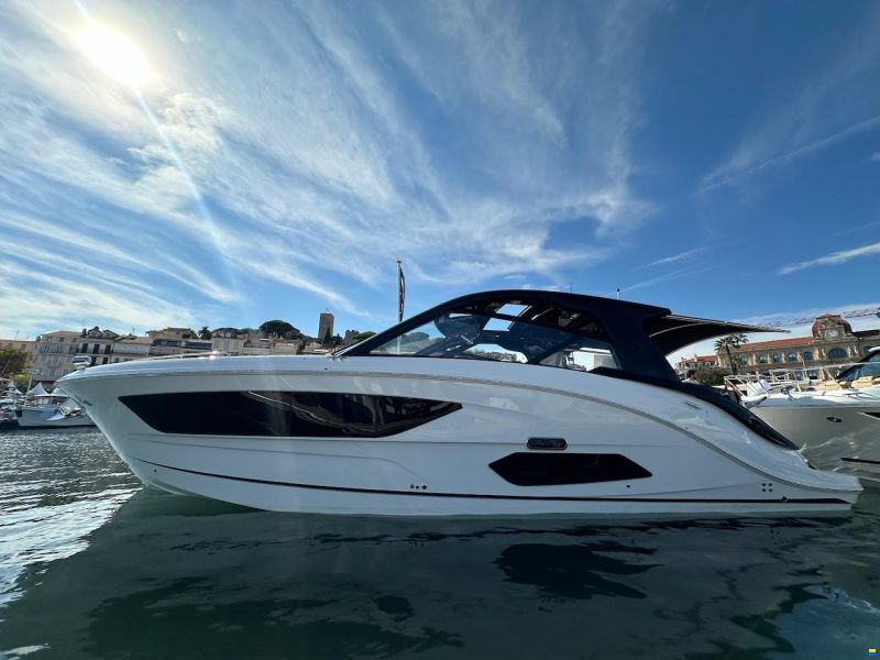 Sea Ray Sundancer 370