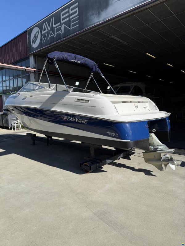 Four Winns Sundowner 245