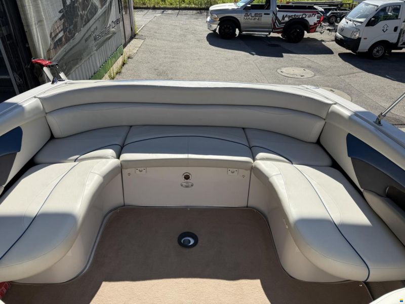 Four Winns Sundowner 245