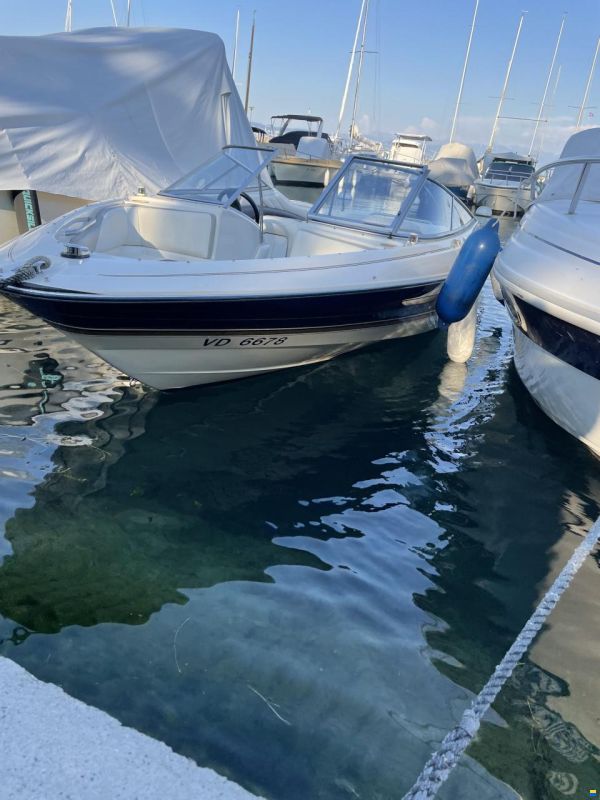 Bayliner Capri 2050