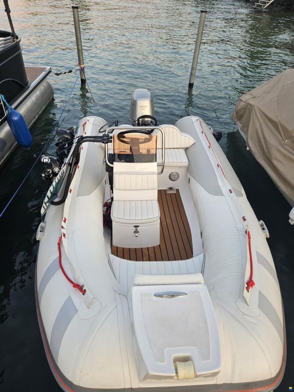 Sergio Cellano Suzuki Sergio Cellano SC 410 RIB