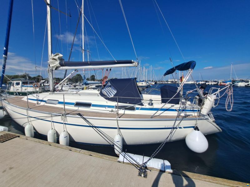 Bavaria 37