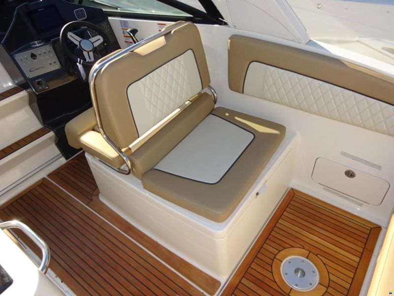 Bayliner Ciera 8
