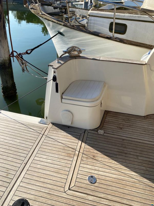 Greenline 33 Hybrid ready