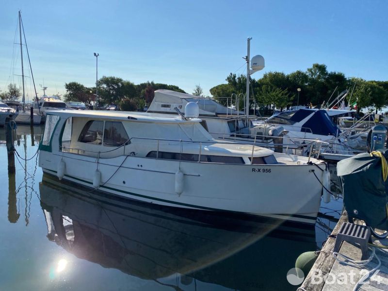 Greenline 33 Hybrid ready