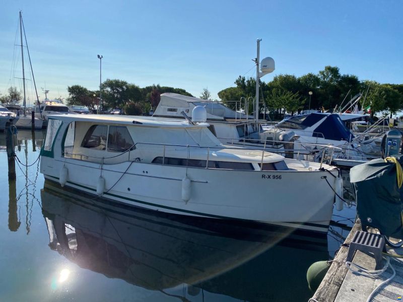 Greenline 33 Hybrid ready
