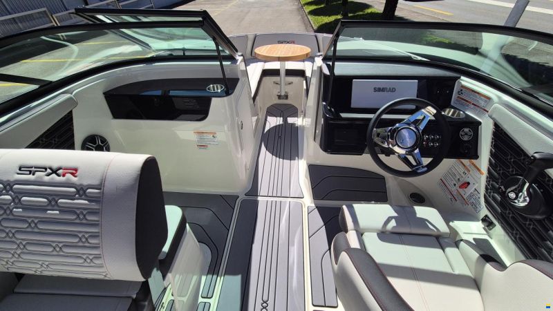 Sea Ray SPX 190 R Europe