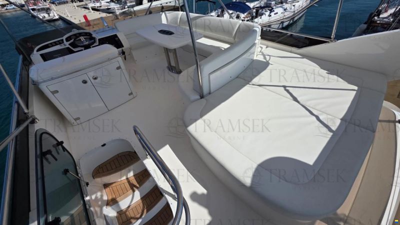 Princess 54