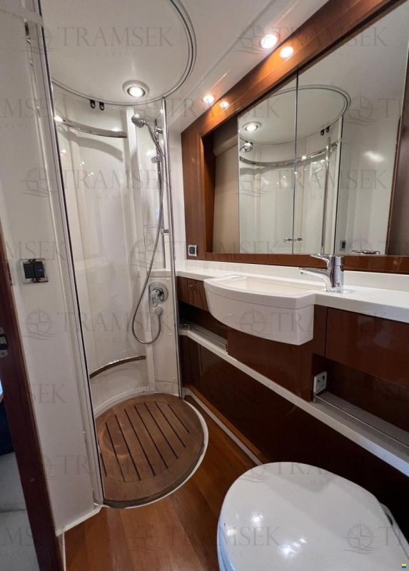 Princess 54