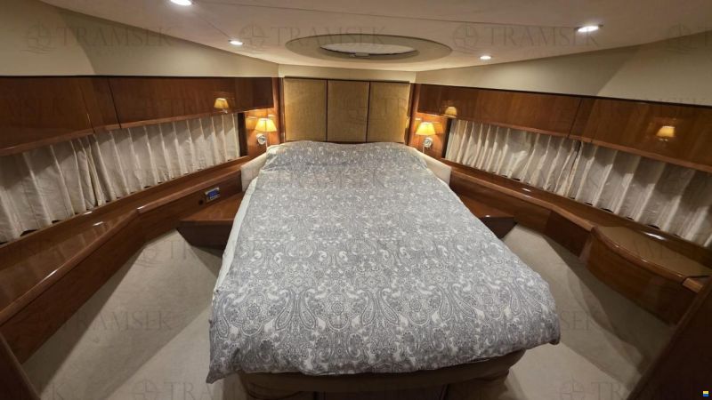 Princess 54