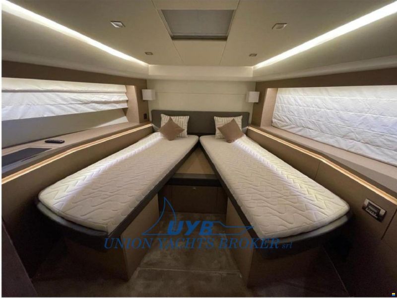 Prestige 550