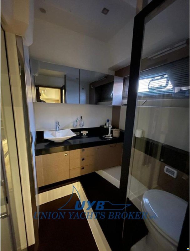 Prestige 550