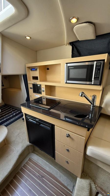 Bayliner 255 CU - BJ. 2012
