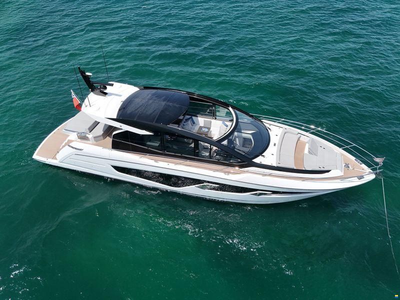 Sunseeker Predator 65