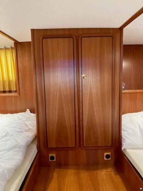 Linssen Dutch Sturdy 320