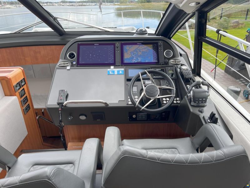 Sunseeker Predator 57MKII