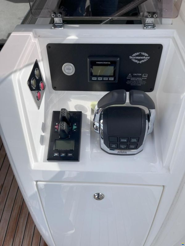 Sunseeker Predator 57MKII