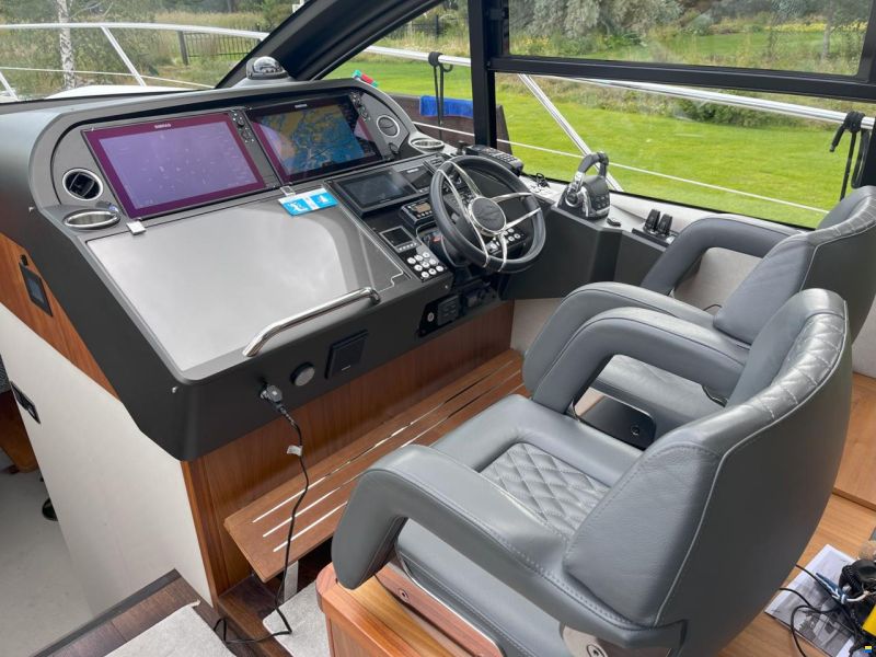 Sunseeker Predator 57MKII