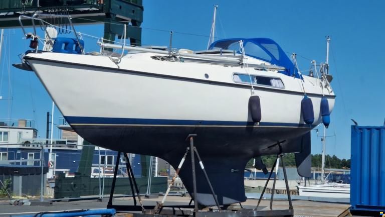 Hallberg-Rassy 26